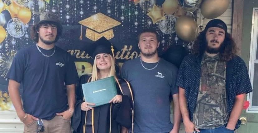 Lafayette County, Florida Accident: 20-year-old Mayo man killed Tuesday night rollover crash on County Road 536